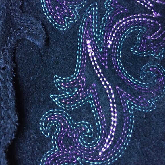 Ariat Black Leather Boots with Purple Stitching - Picture 14 of 16